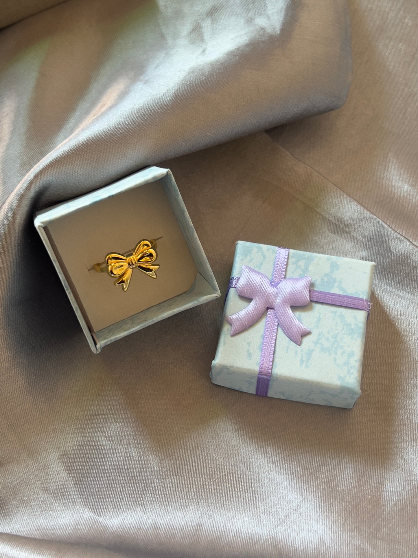 Bow Ring