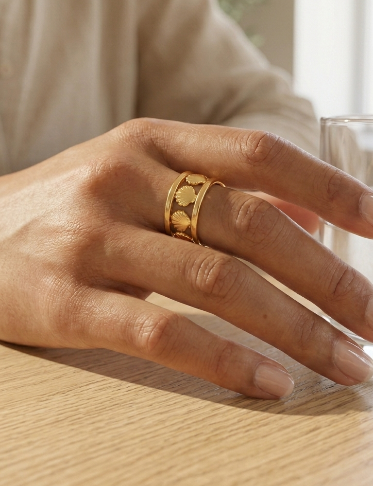 Seashell ring