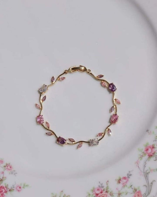 Tulip bracelet
