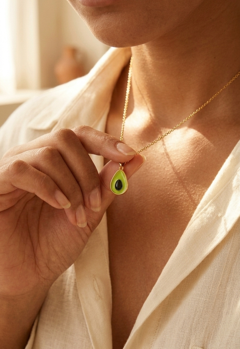 Avocado bloom necklace