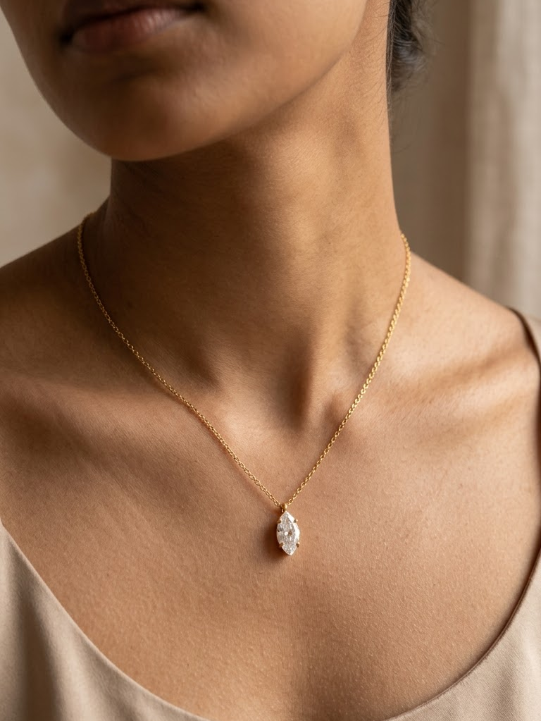 Marquise necklace