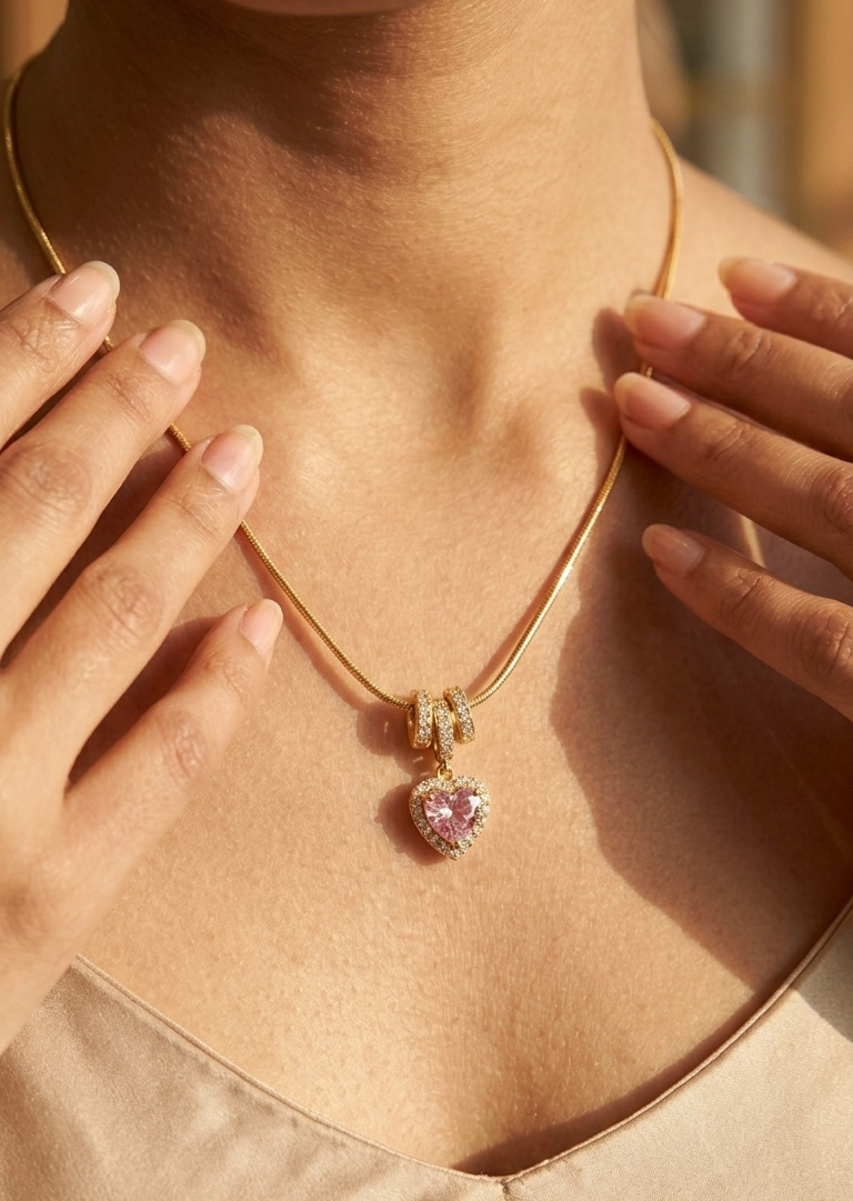 Blush amour necklace