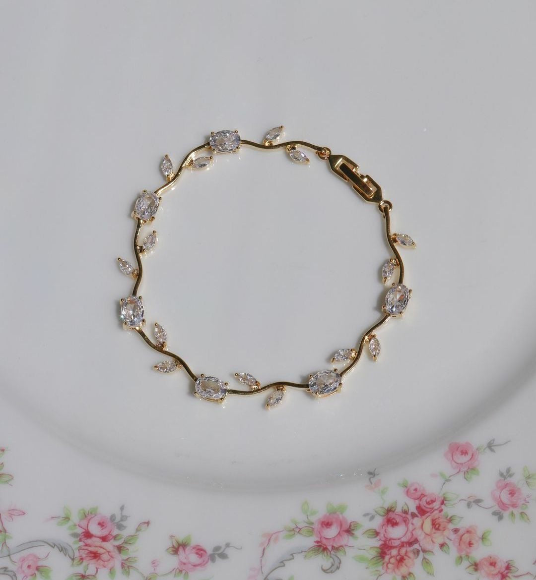 Tulip bracelet