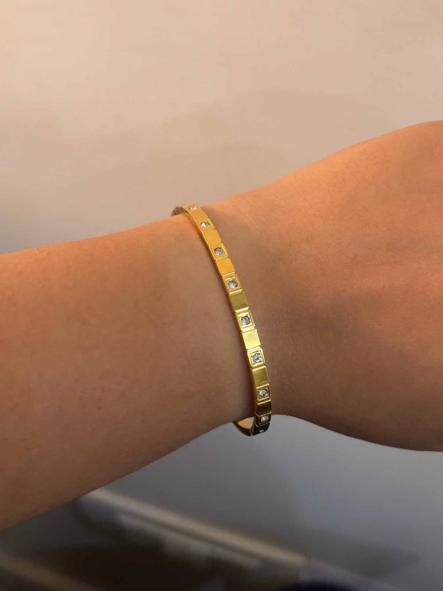Square spark bangles
