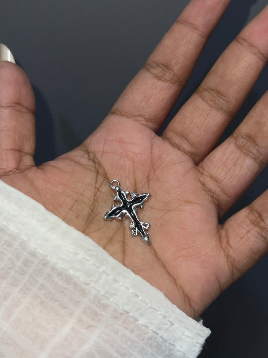 Petite cross