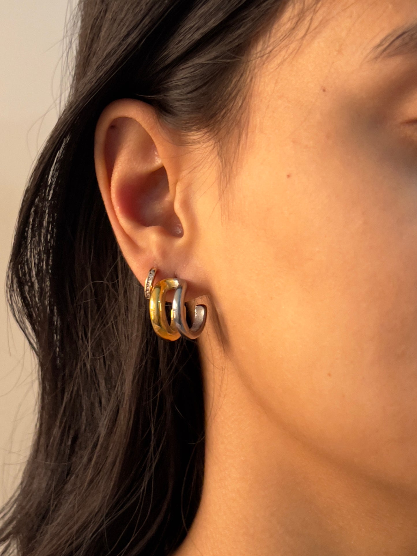Aura twist earrings
