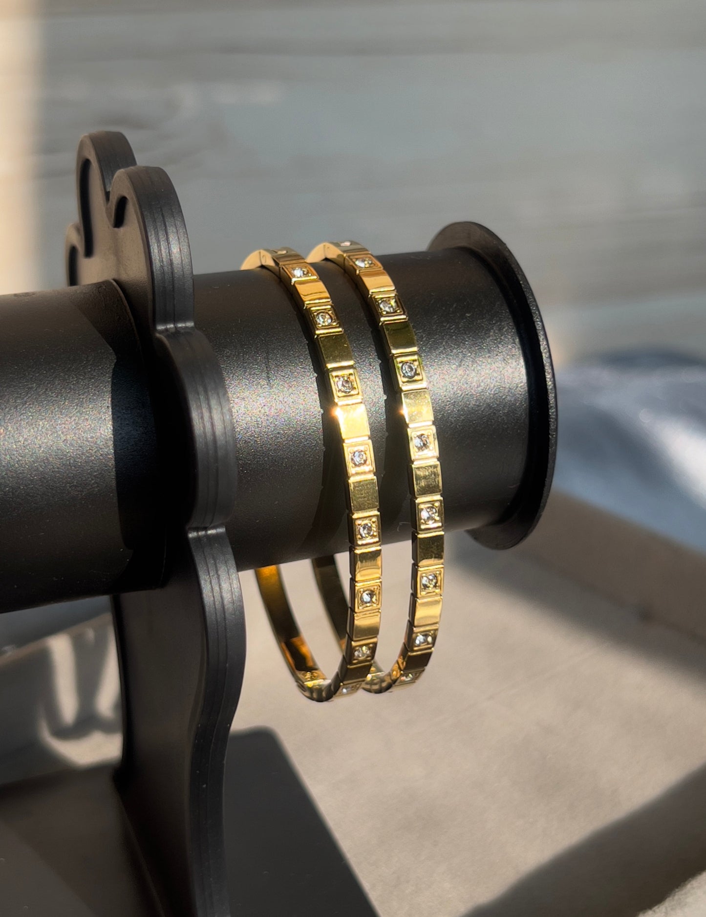 Square spark bangles