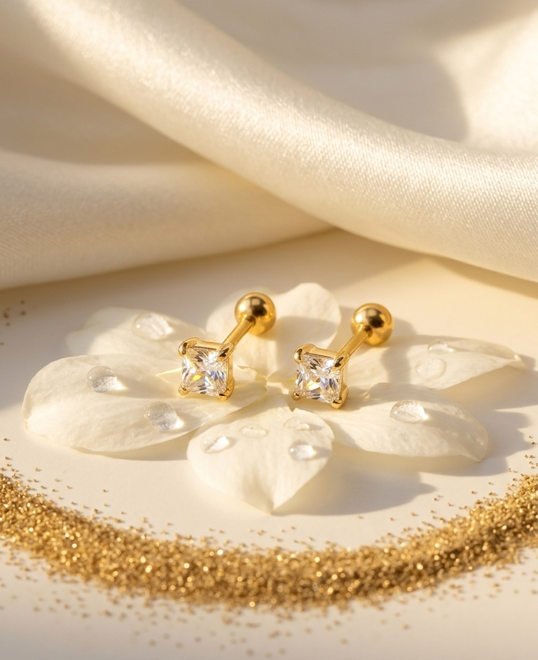 Gold square stud