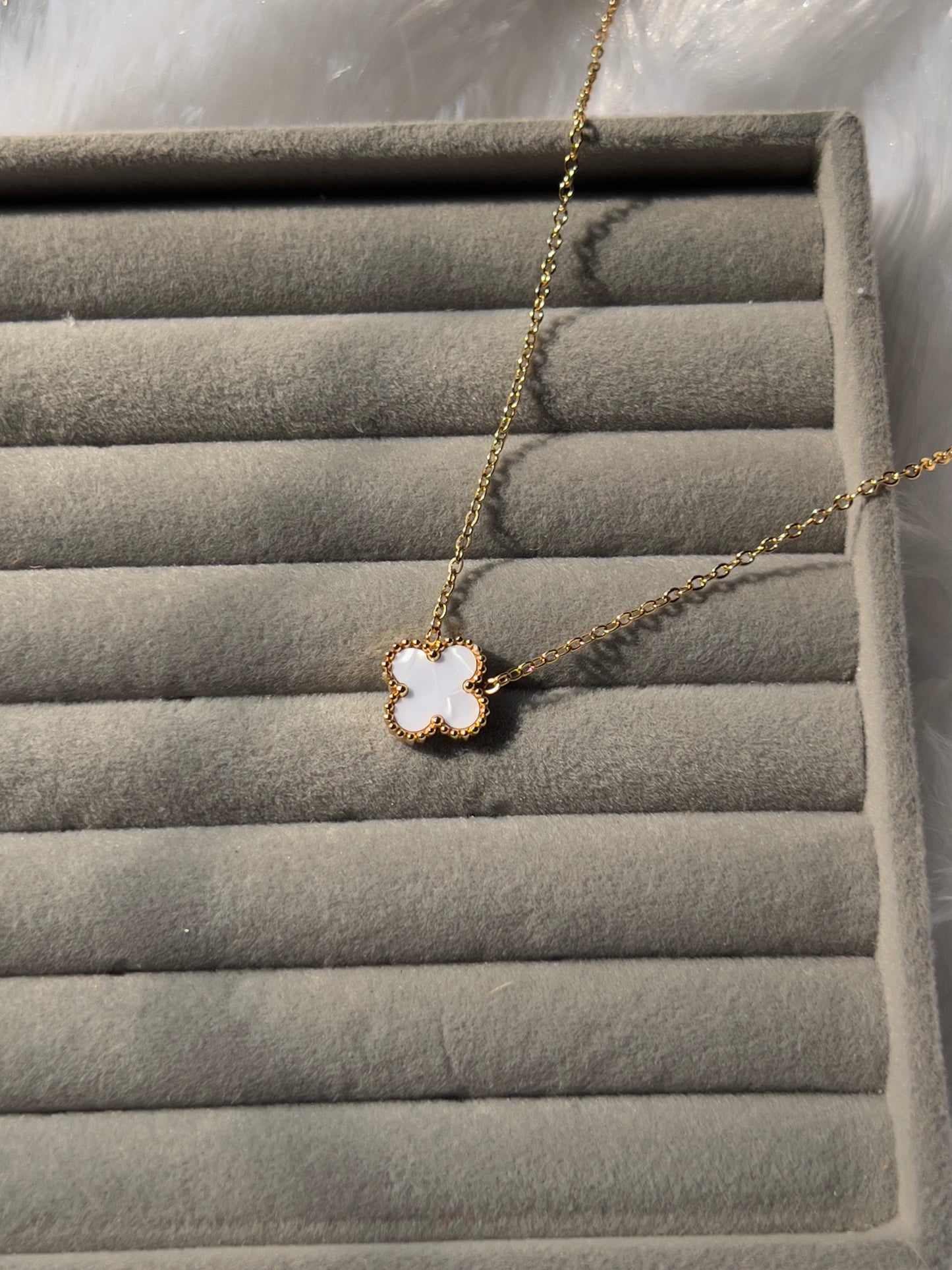 Clover Necklace