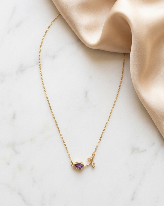 Voilet petal necklace