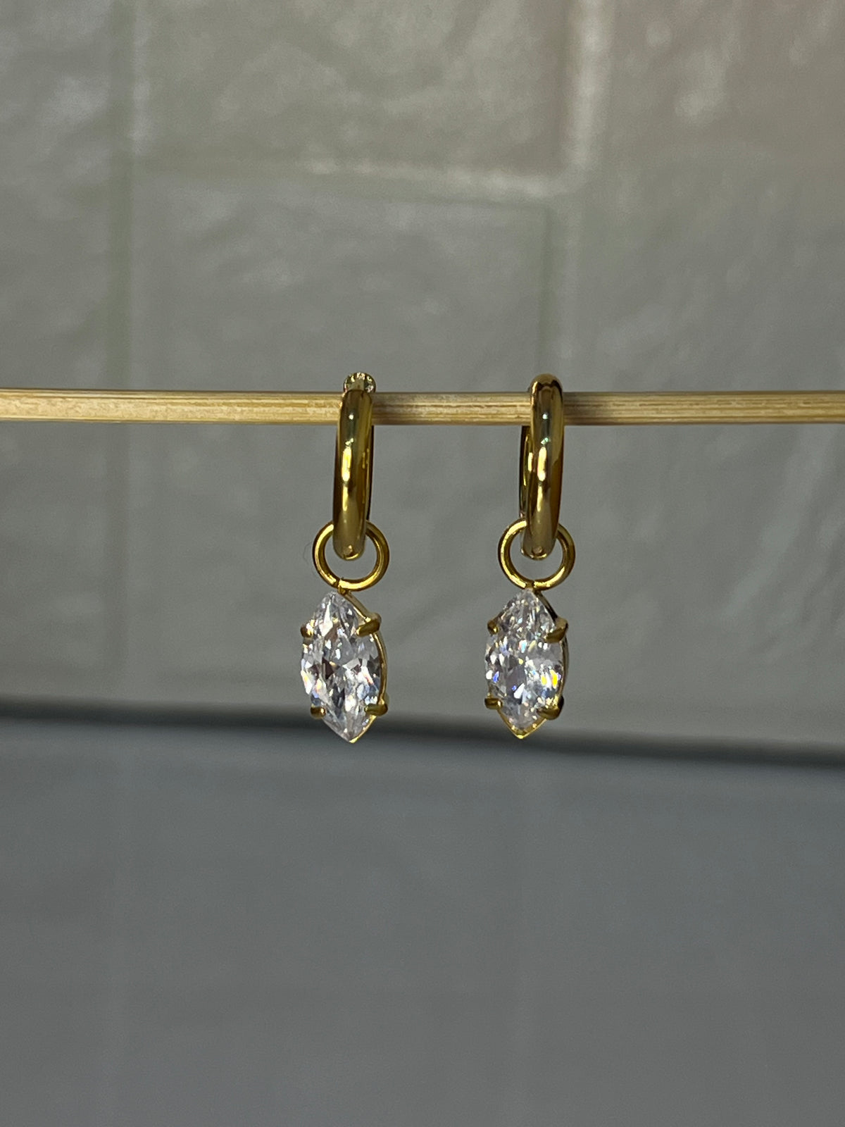 Marquise hoops